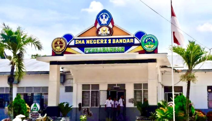 Pungutan dan Program MBG SMAN 1 Bandar Disorot