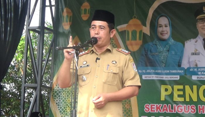 Ribuan Ibu-Ibu Hadiri Pengajian Akbar Tanjung Morawa