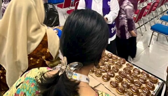 Cegah Stunting, Mahasiswa UNIMED Bikin Donat Daun Kelor 